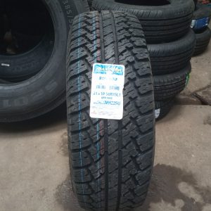 Maxtrek SU-800/31x10. 5R15LT/AT